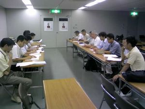 春闘相場に影響する人勧、民間労組も黙ってはいられません